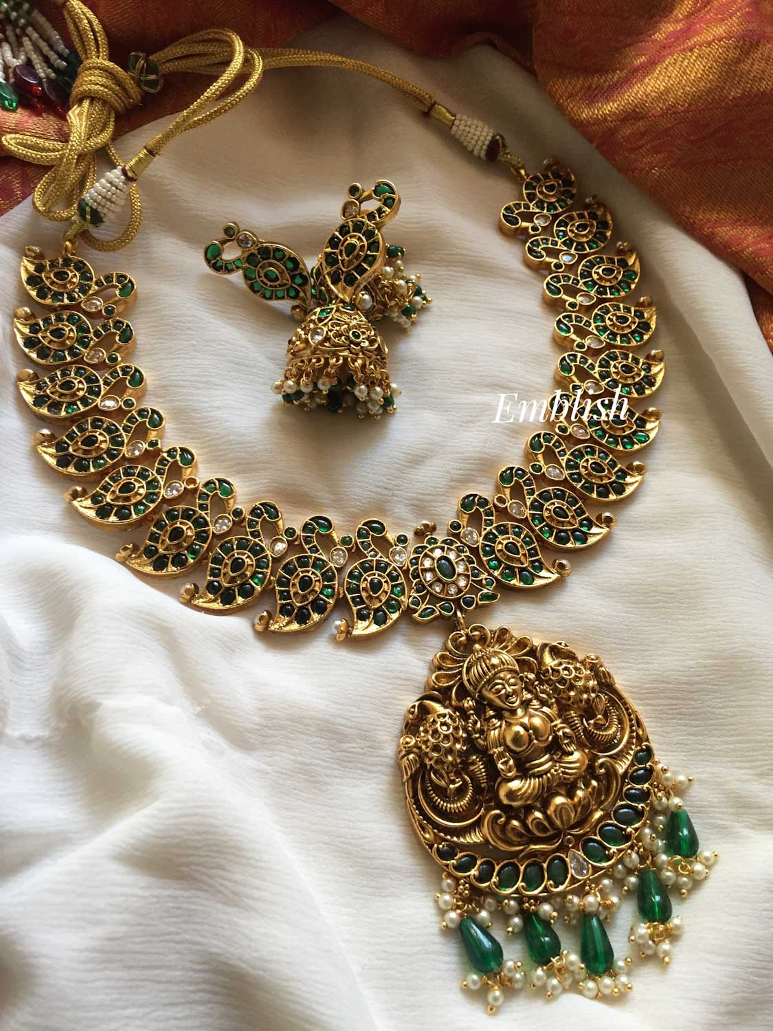 Gold alike antique Lakshmi mango kemp neckpiece-green beads 